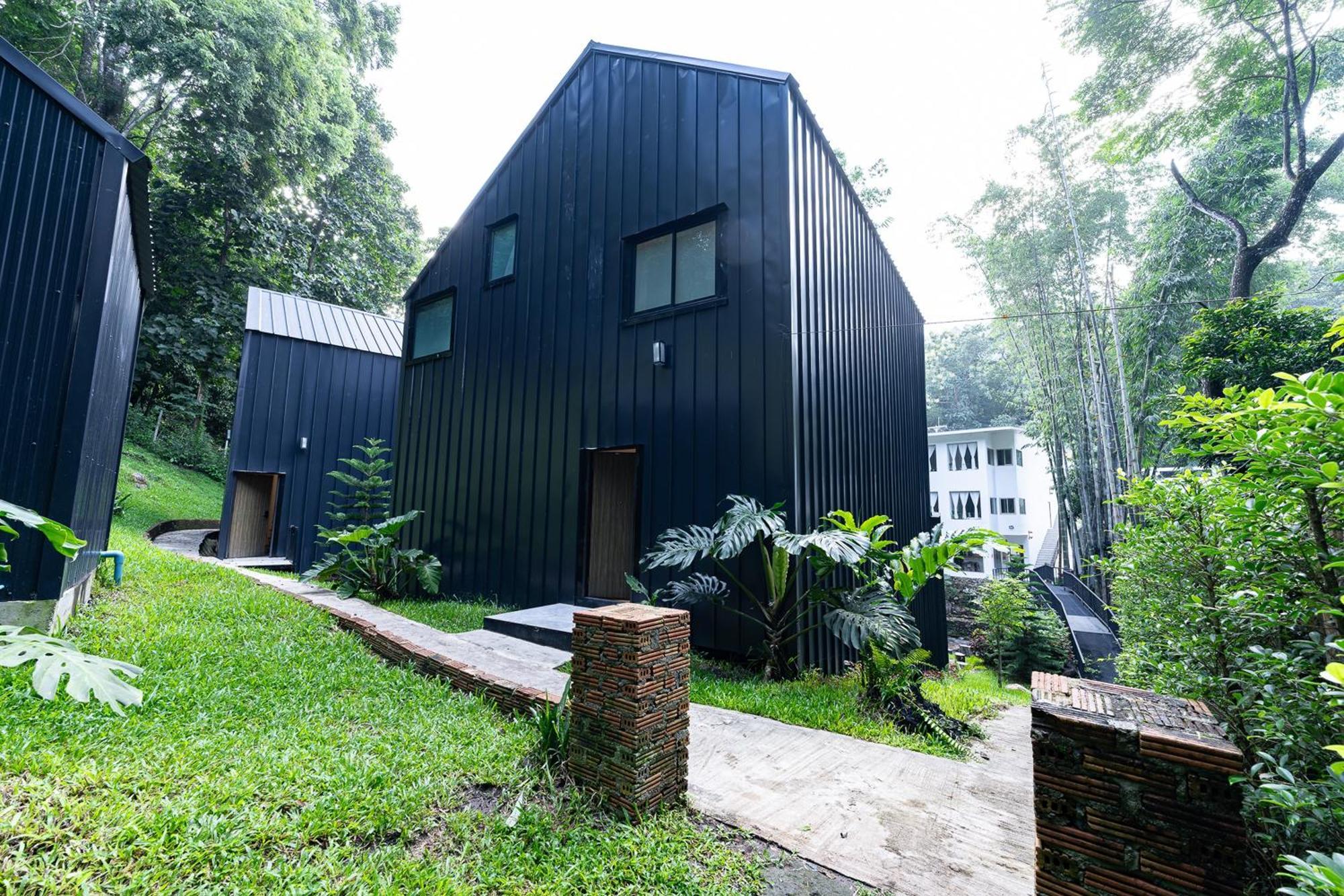 Inthada At Mae Kampong Hotel Chiang Mai Exterior photo